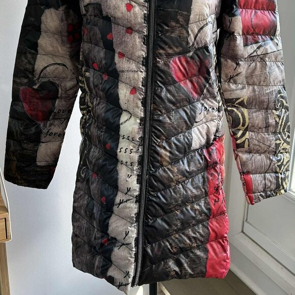 NWOT Dolcezza Simply Art Multicolor Puffer Coat with Hood & Zip Pockets – US S - Picture 4 of 11